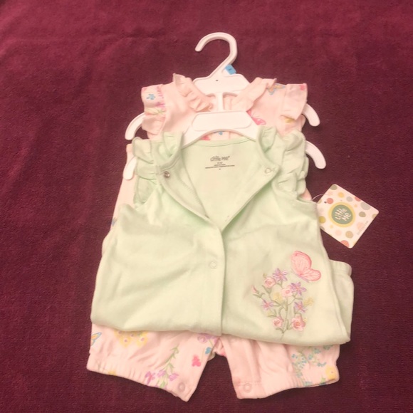 Baby Girl Set - Picture 3 of 3